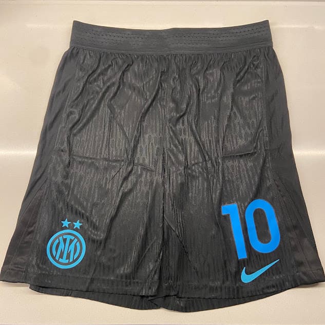 SHORT INTER NEGRO - 25/26 - NUMERO 10 1