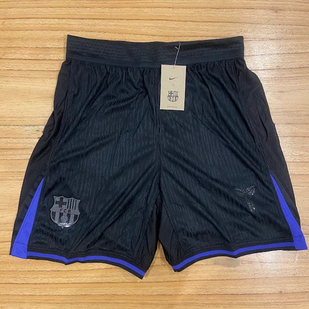 SHORT BARCELONA NEGRO - 25/26