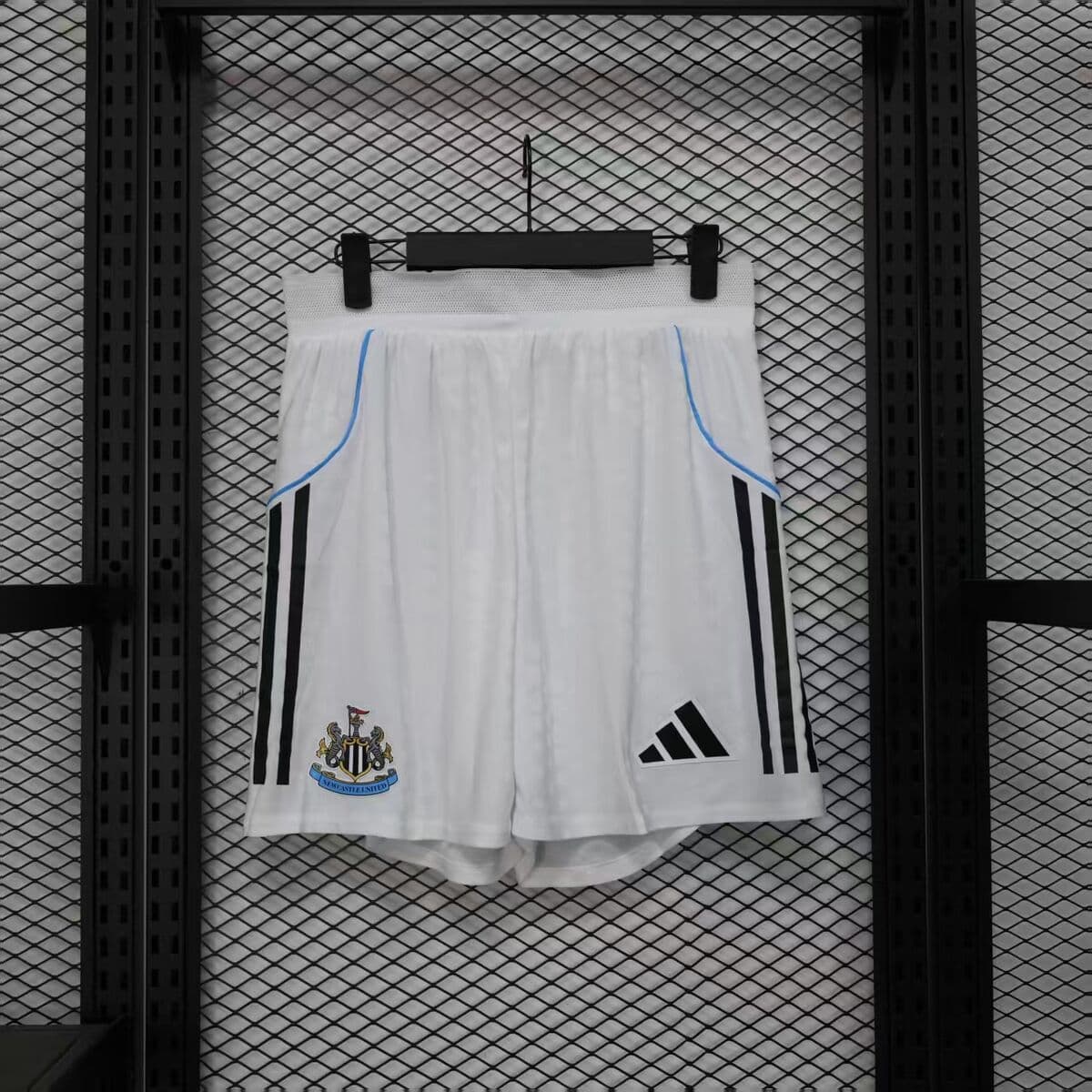 Short Newcastle Titular · Versión Jugador